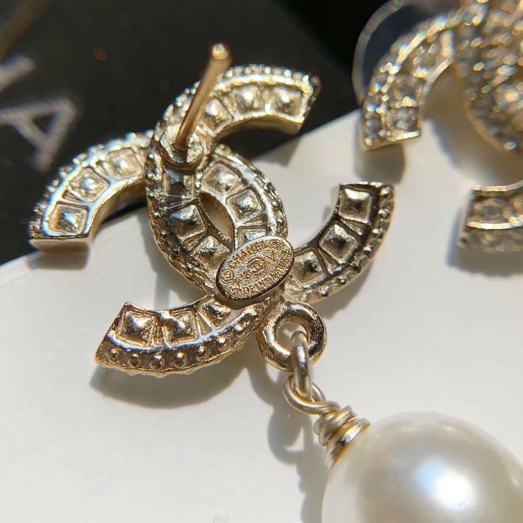 Chanel Earrings Pearl L