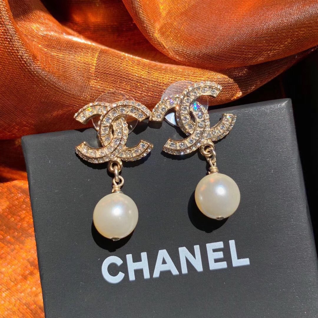 Chanel Earrings Pearl L