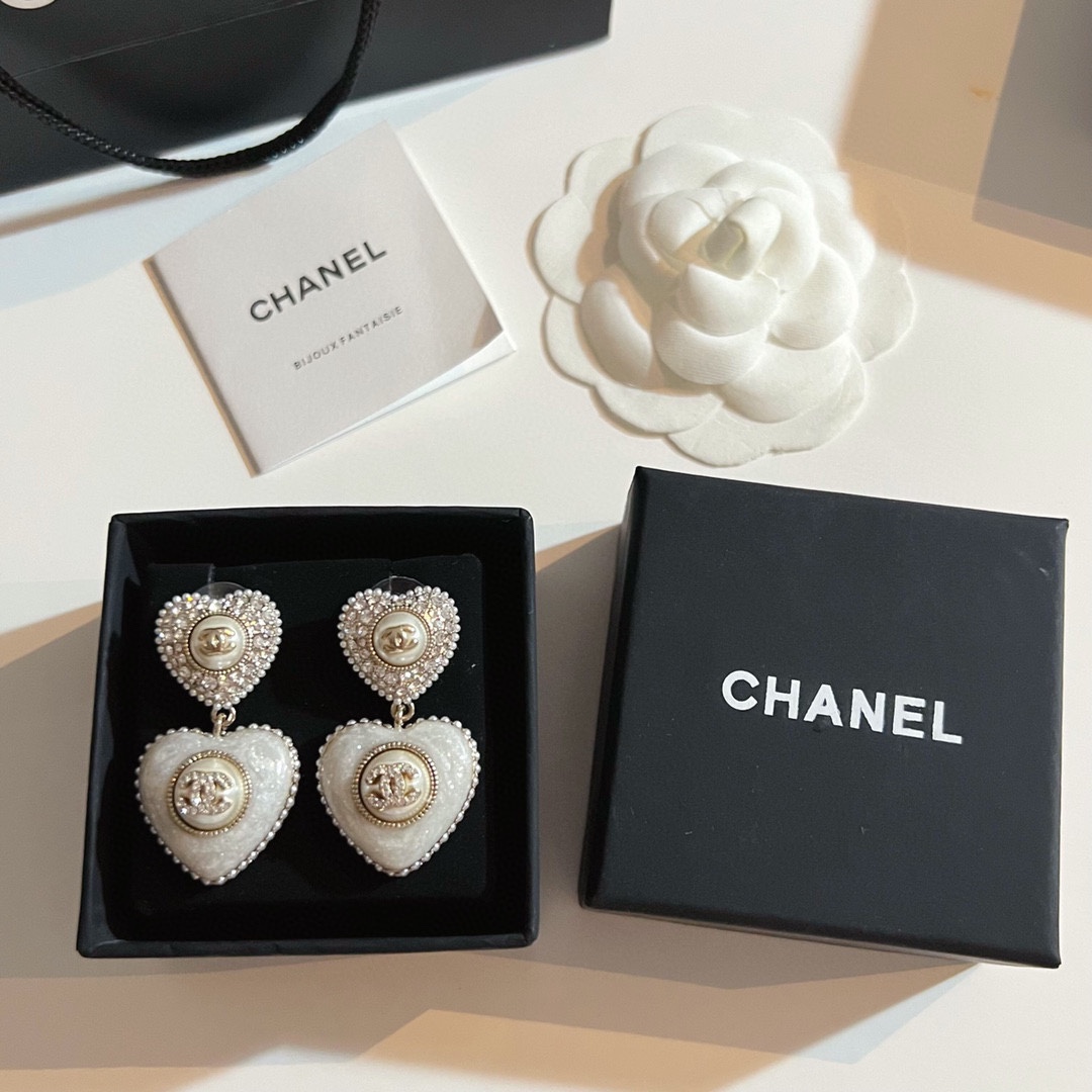 Chanel Earrings L