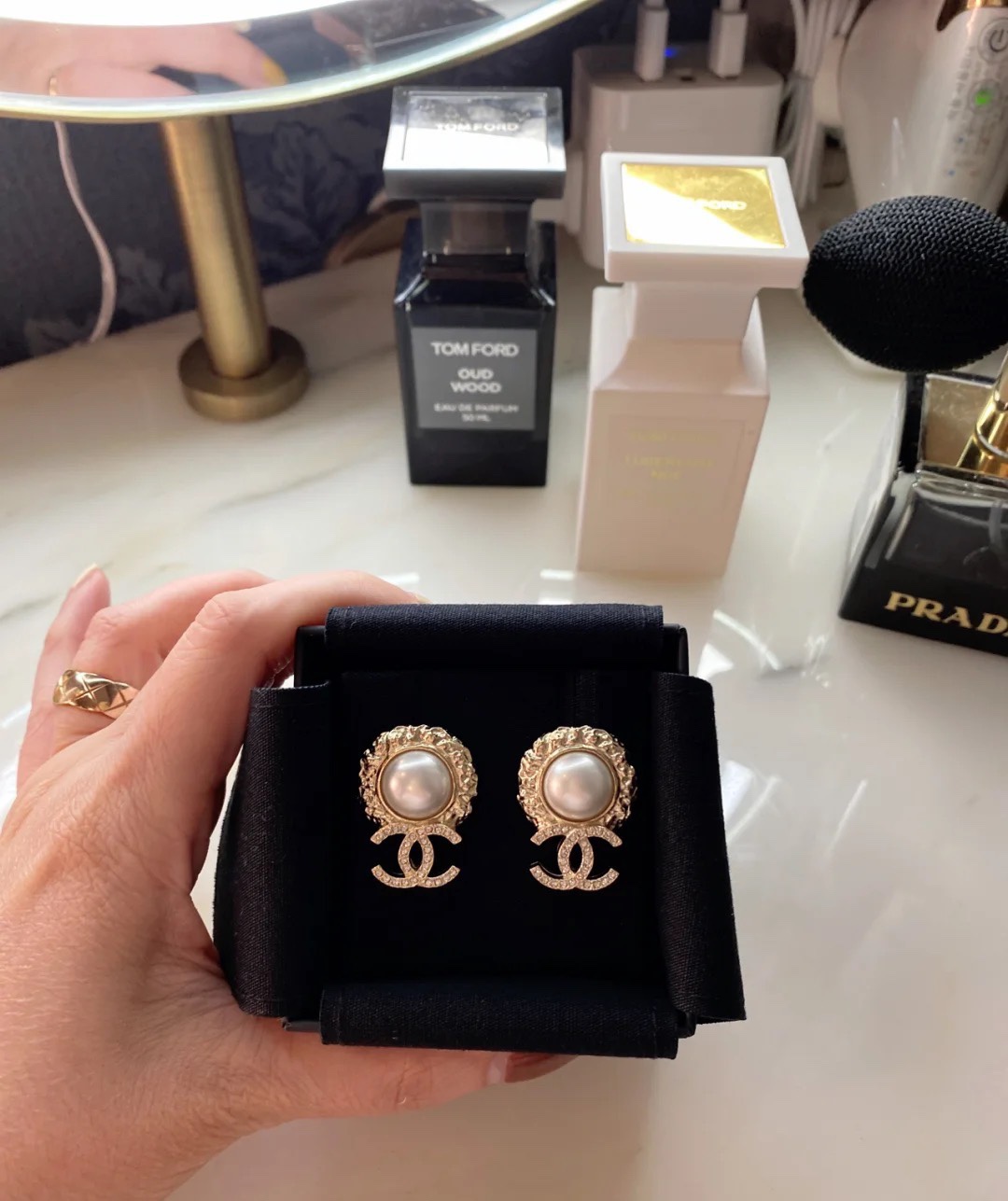 Chanel Earrings Pearl L