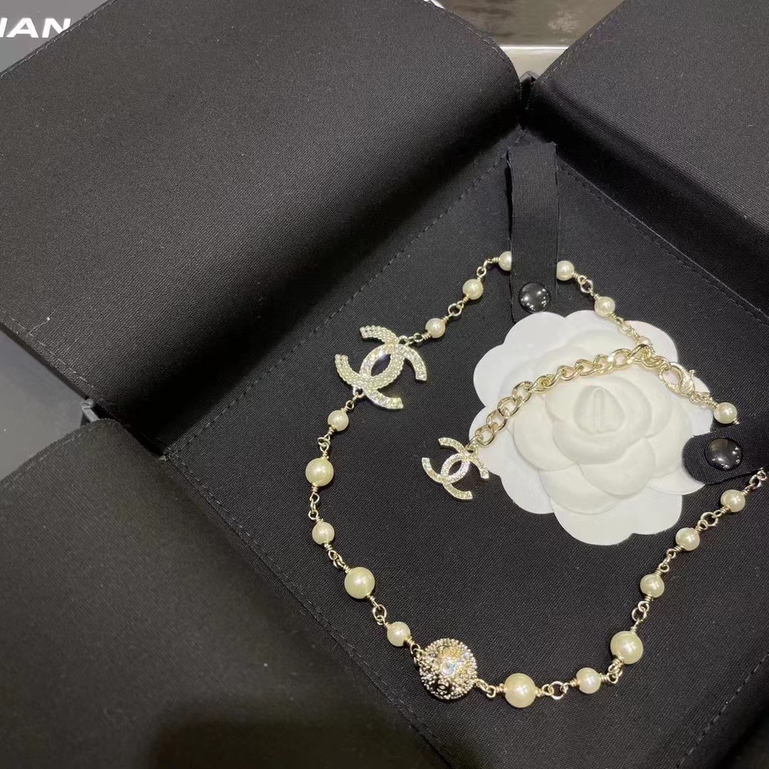 Chanel Necklace Pearl