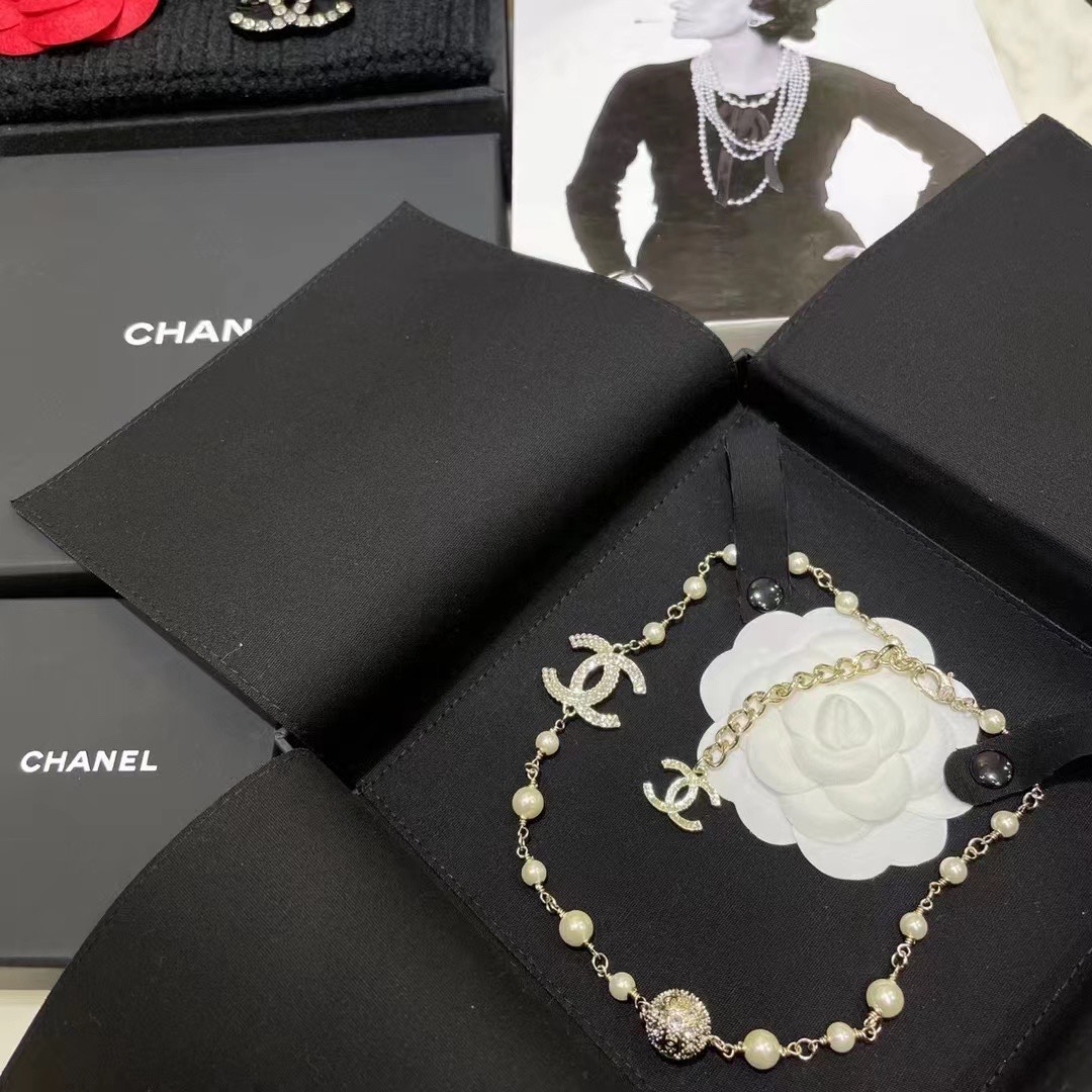 Chanel Necklace Pearl