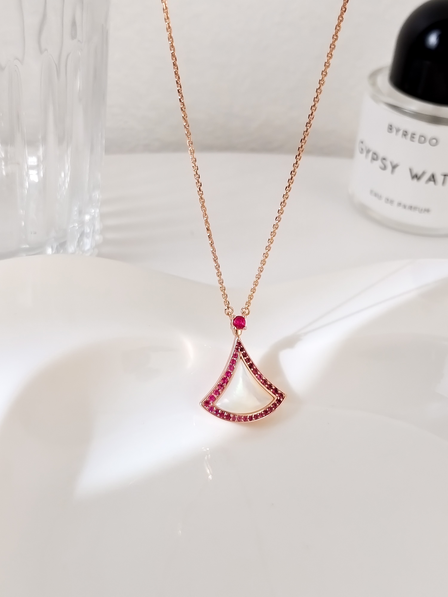 Bvlgari Female Necklace Pink S-m