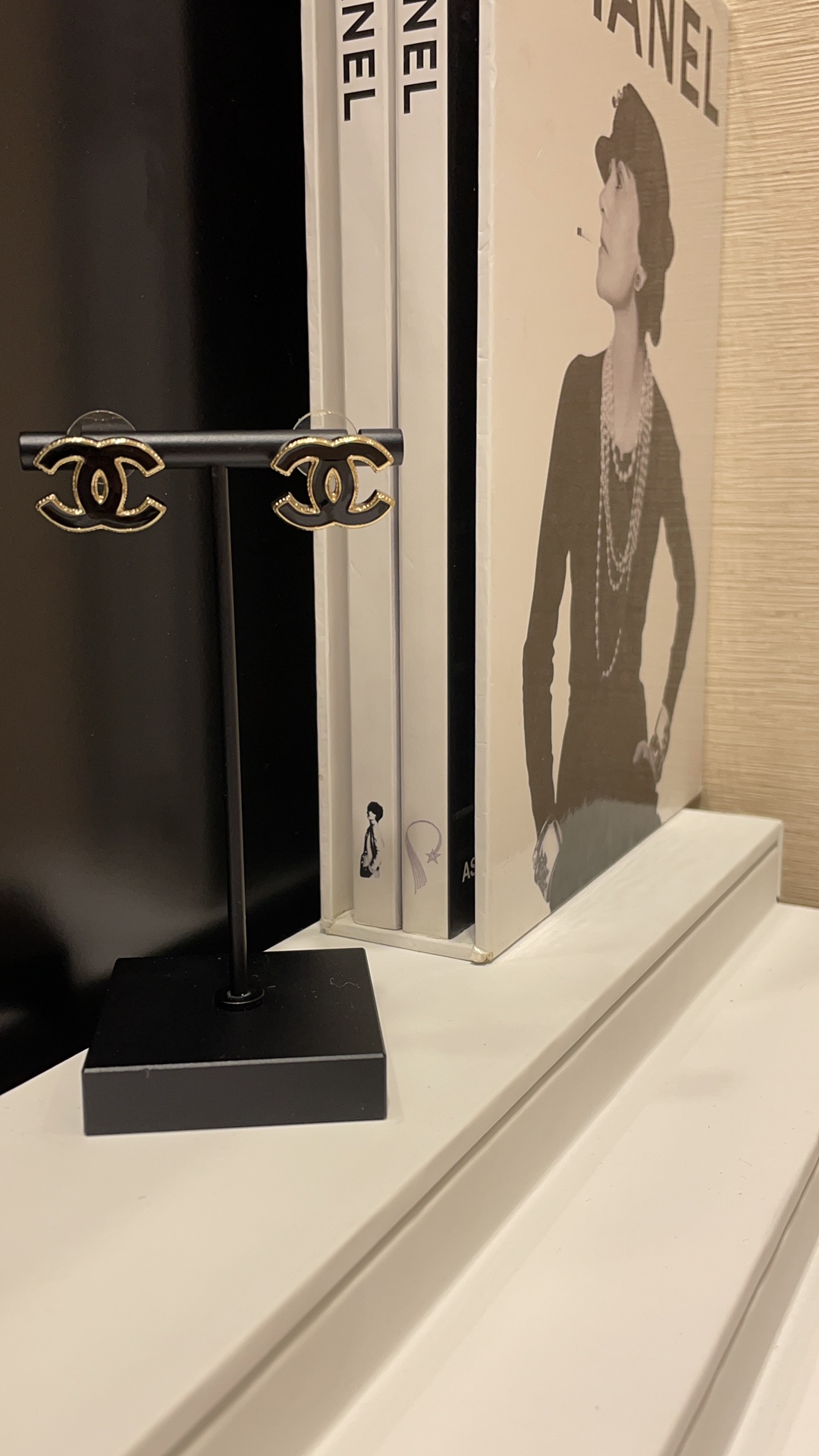 Chanel Earrings Black