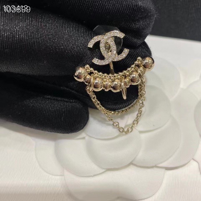 Chanel Earrings Gold