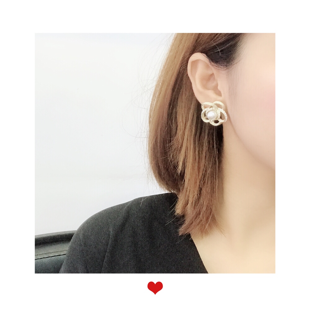 Chanel Earrings L