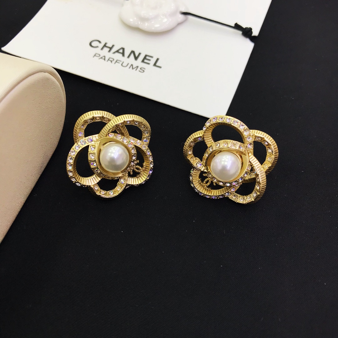 Chanel Earrings L