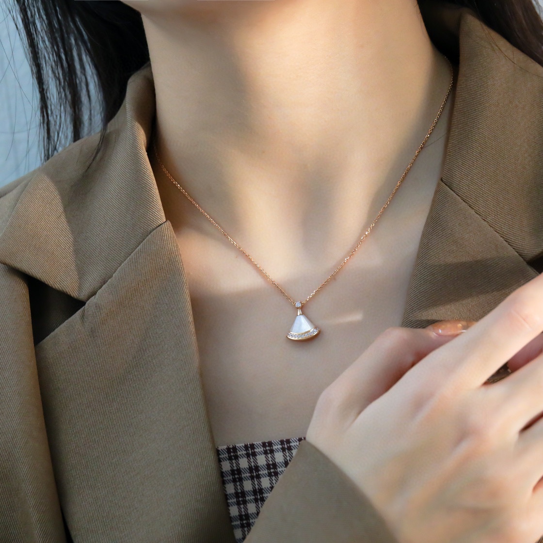 Bvlgari Necklace Silver Inlaid S-l-m