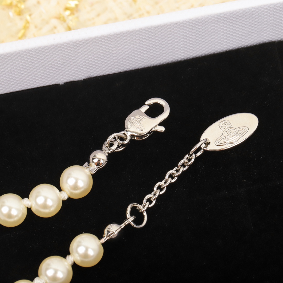 Viviennewestwood Necklace Pearl S
