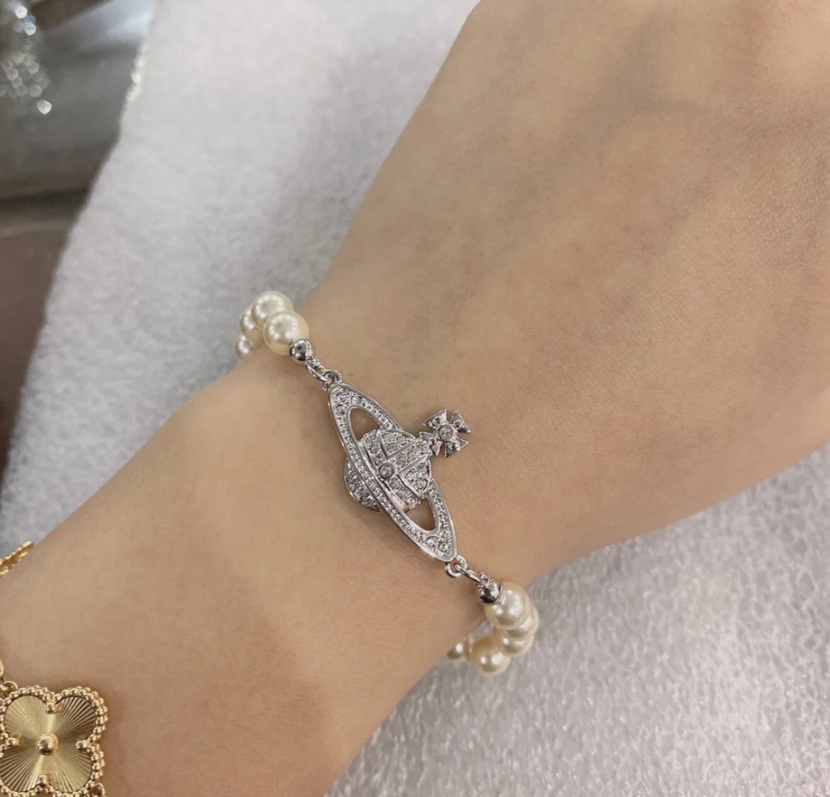 Viviennewestwood Necklace Pearl S