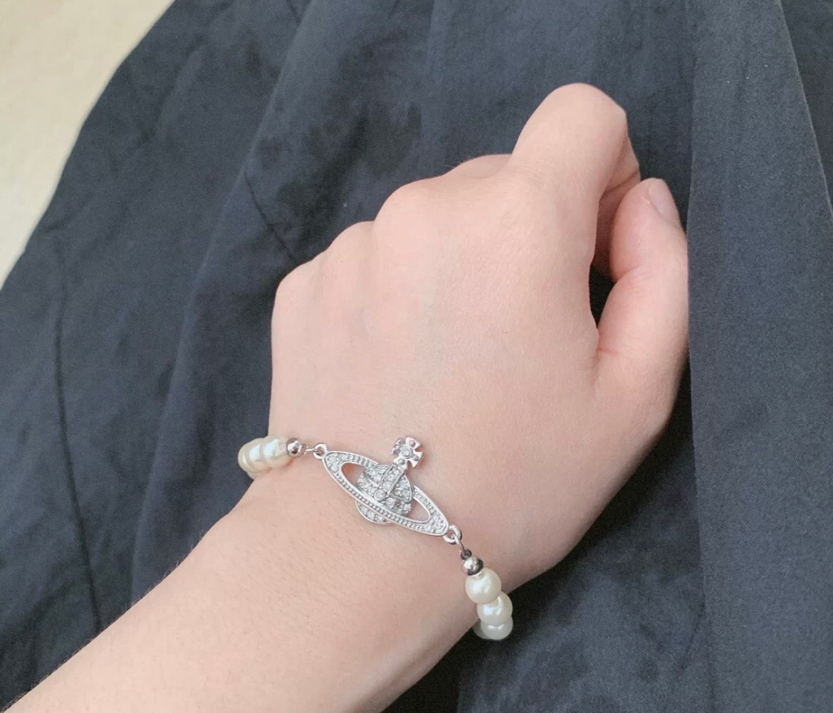 Viviennewestwood Necklace Pearl S