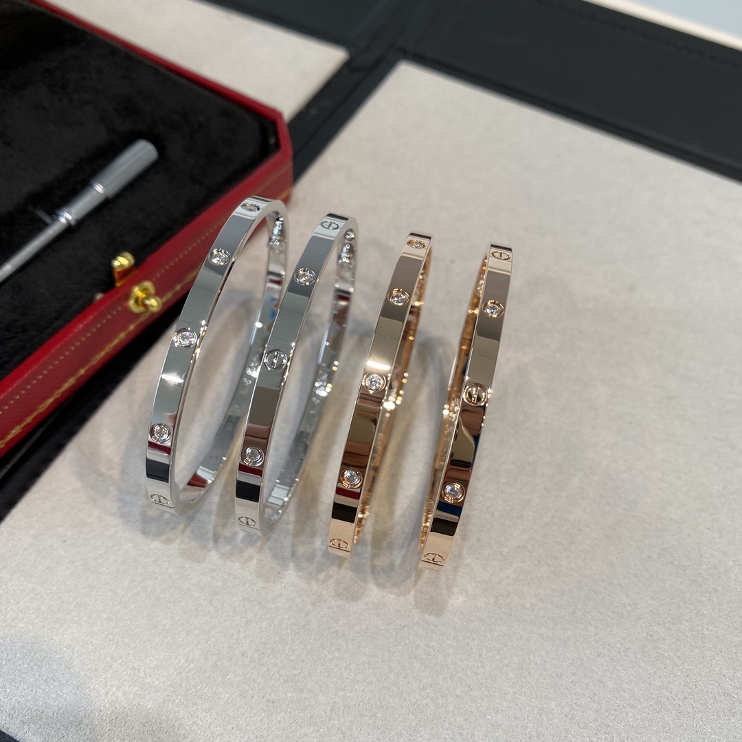 Cartier Bangle Silver L