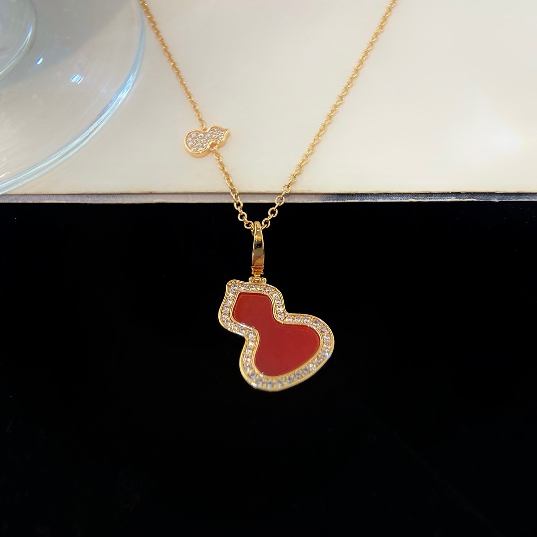 Qeelin Necklace Inlaid M-l