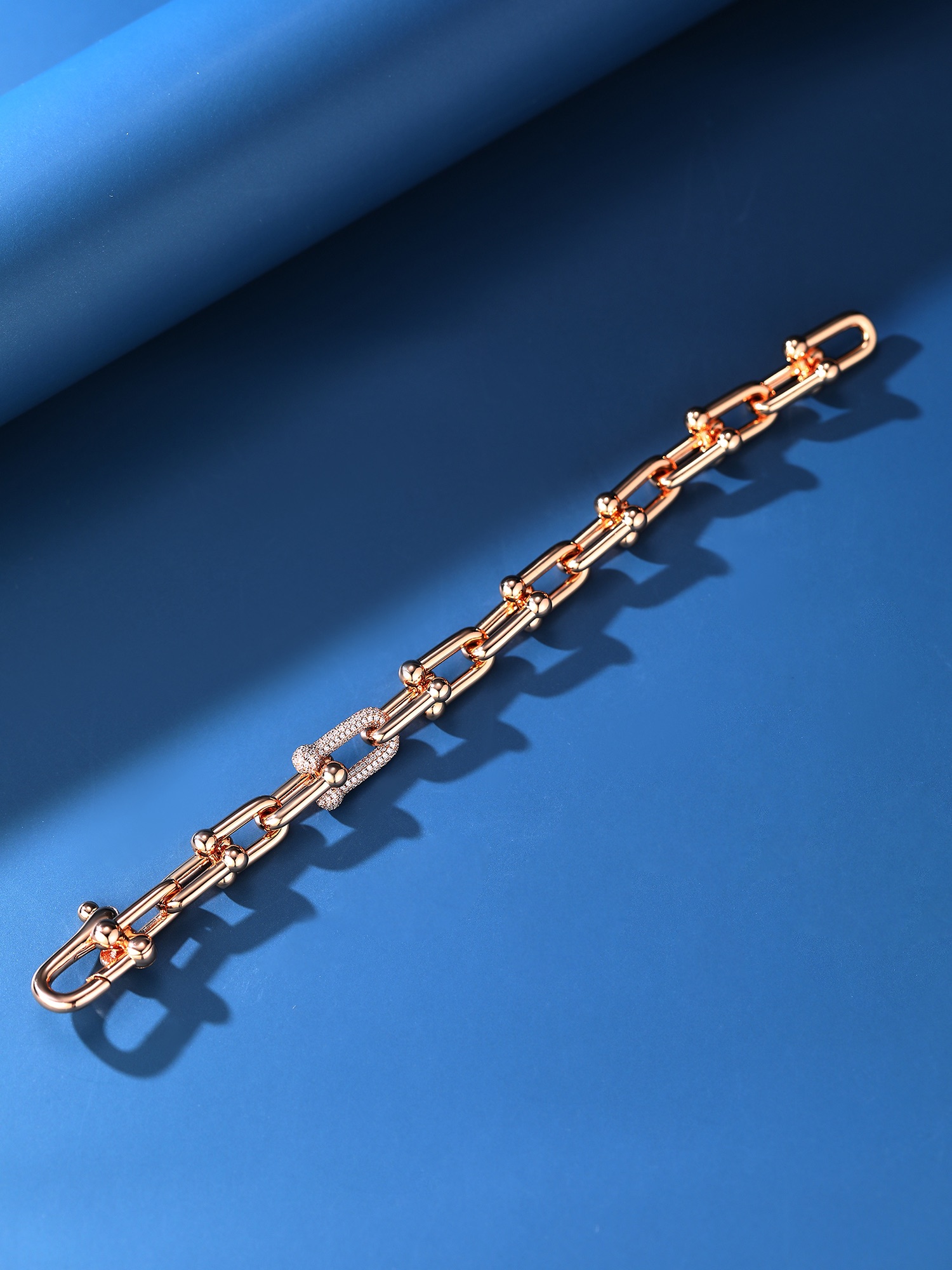 Tiffany Co Female Bracelet Diamond 19-17