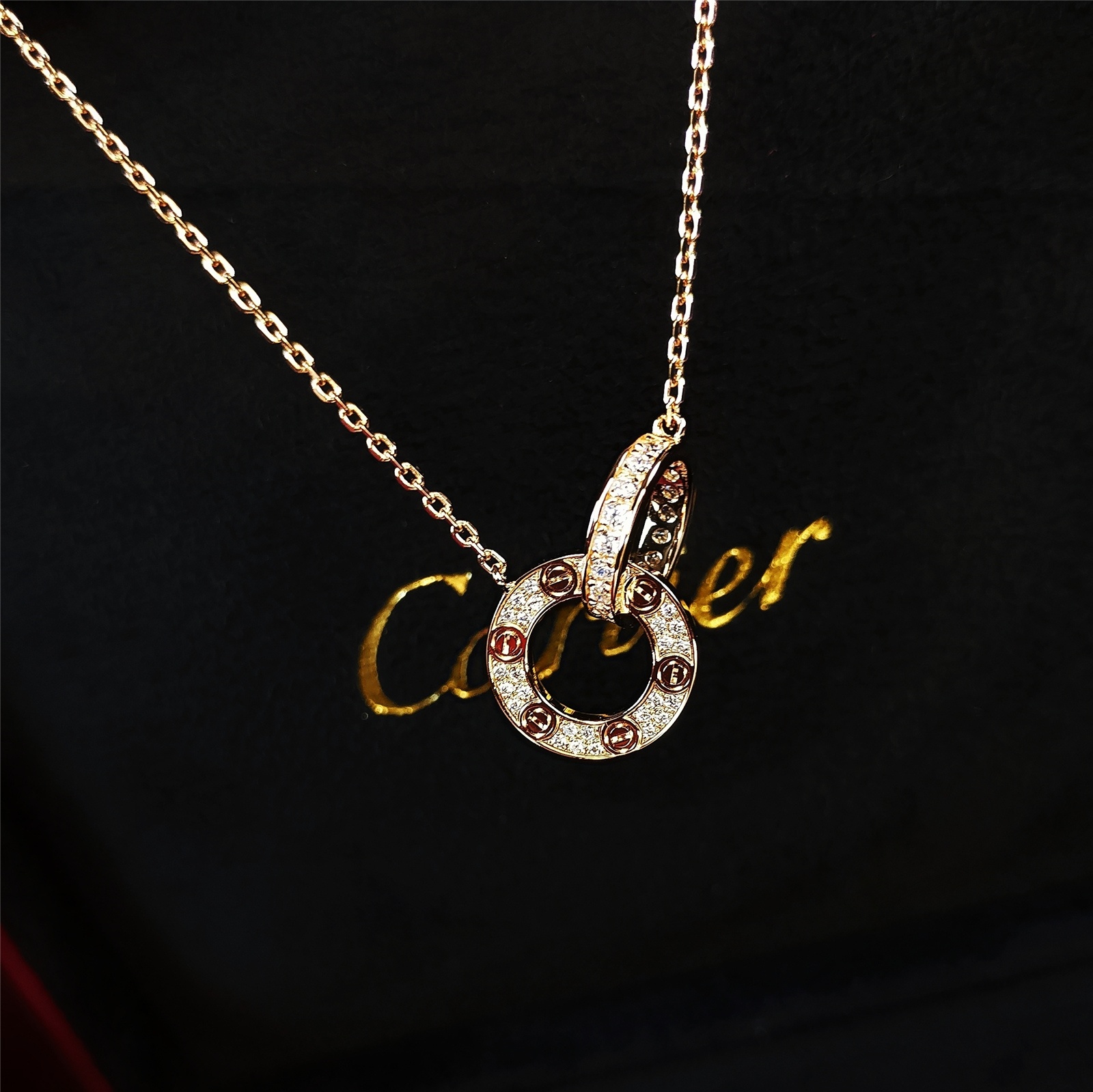 Cartier Necklace Gold M-l