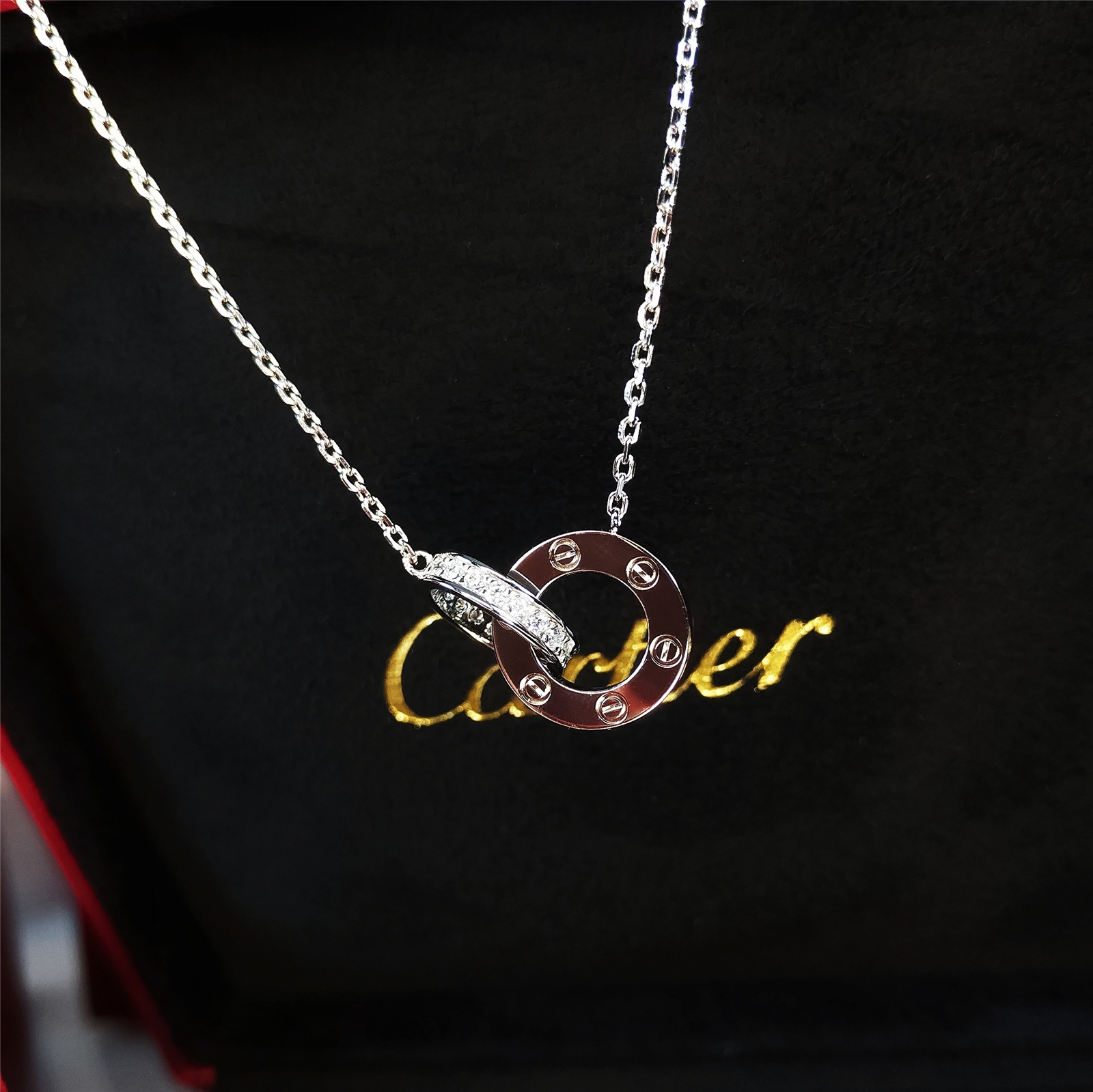 Cartier Necklace Gold M-l