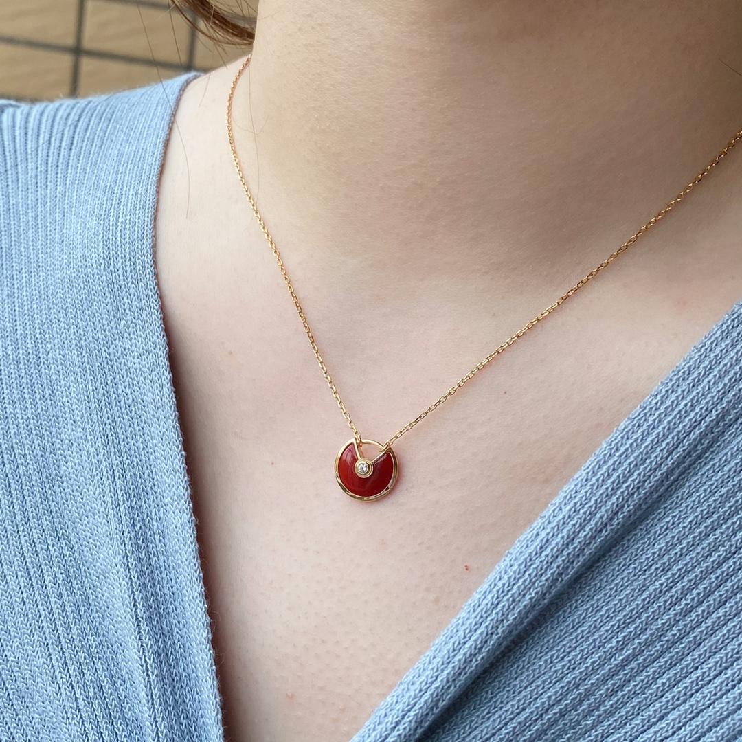 Cartier Necklace M-l