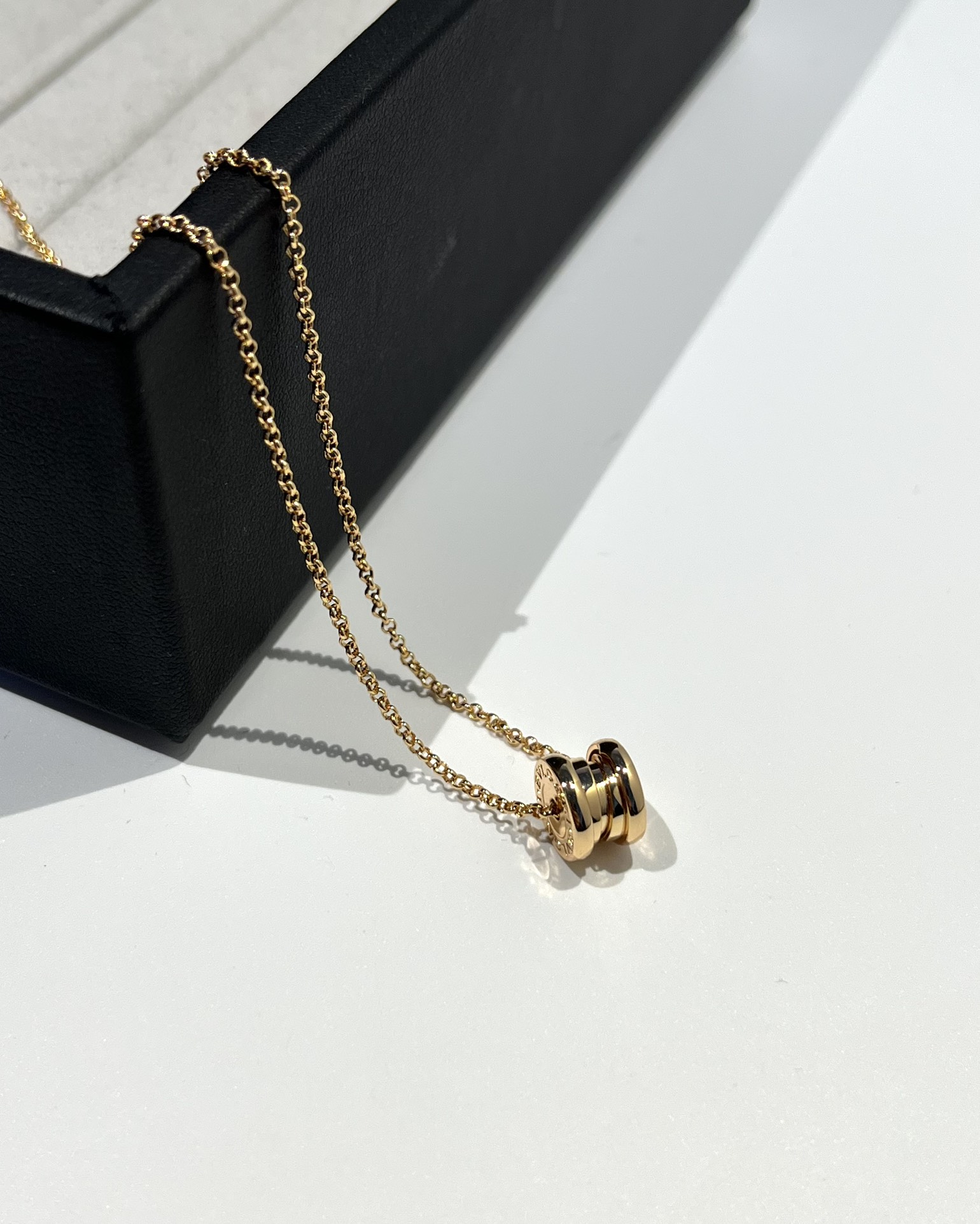 Bvlgari Necklace Gold Adjustable 45cm-m