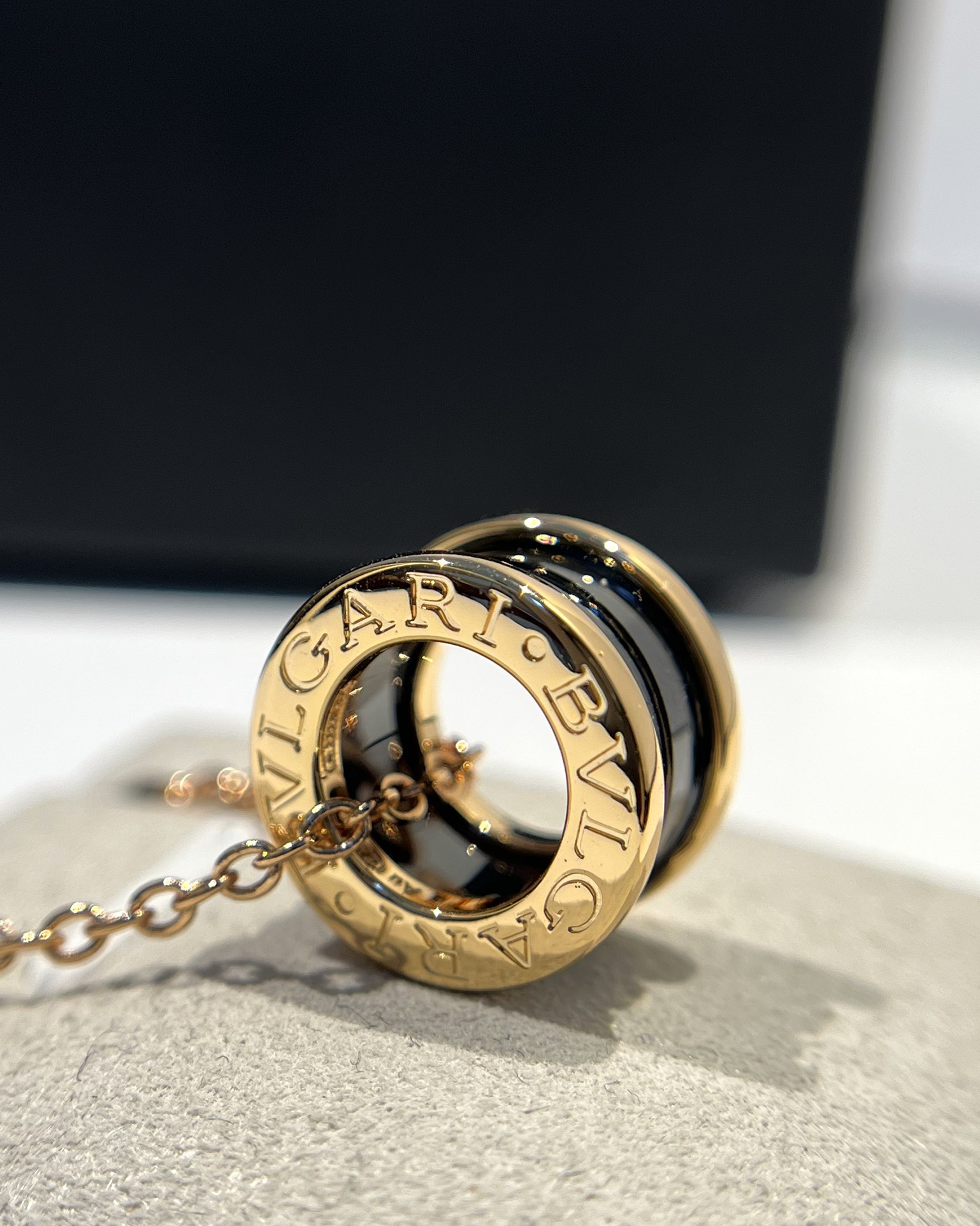 Bvlgari Necklace Gold