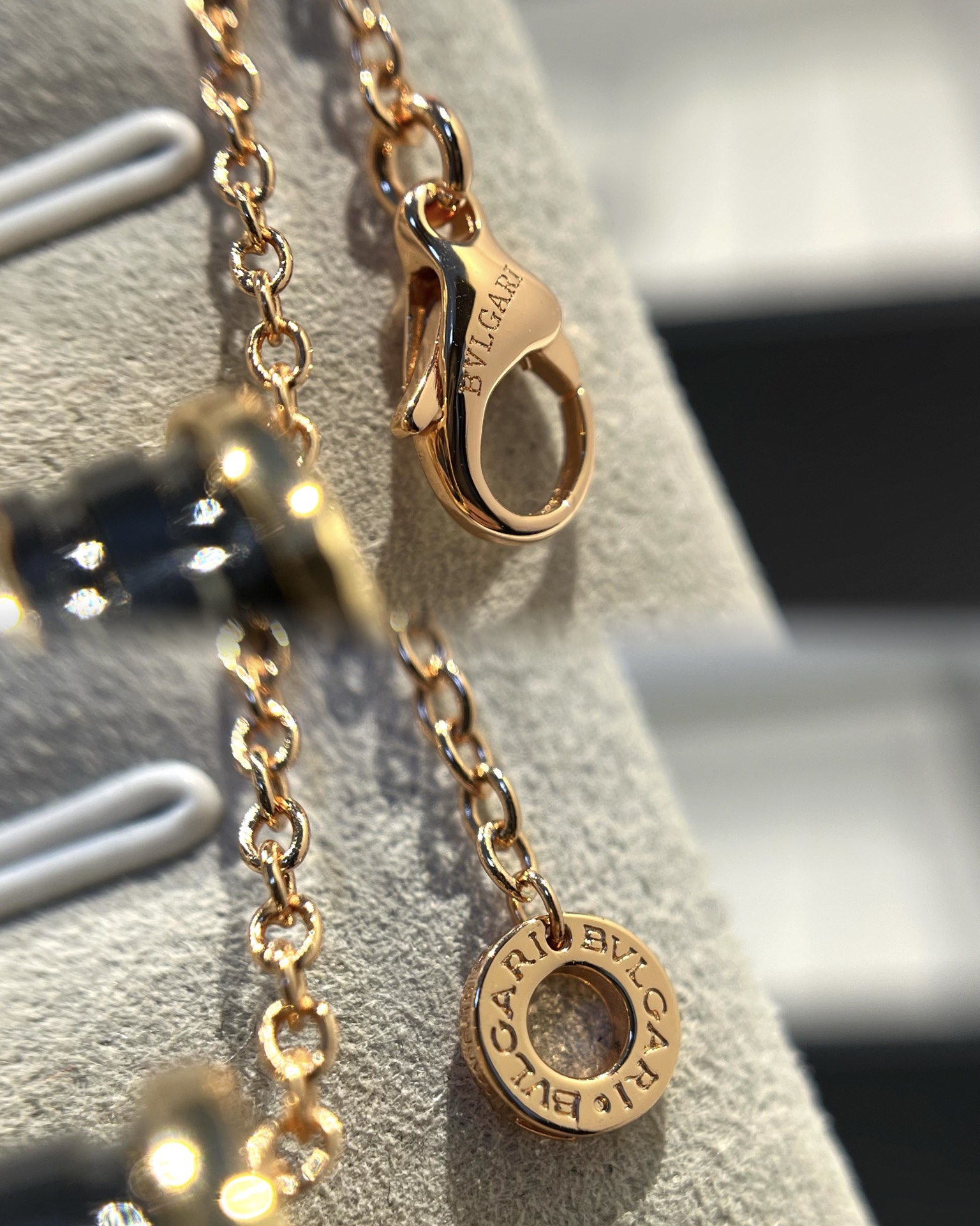 Bvlgari Necklace Gold
