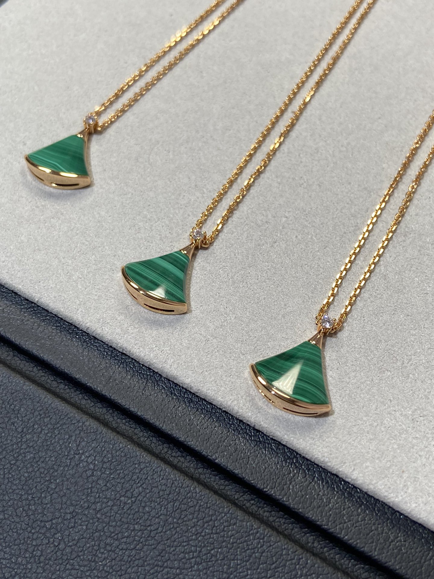 Bvlgari Necklace Rose Gold
