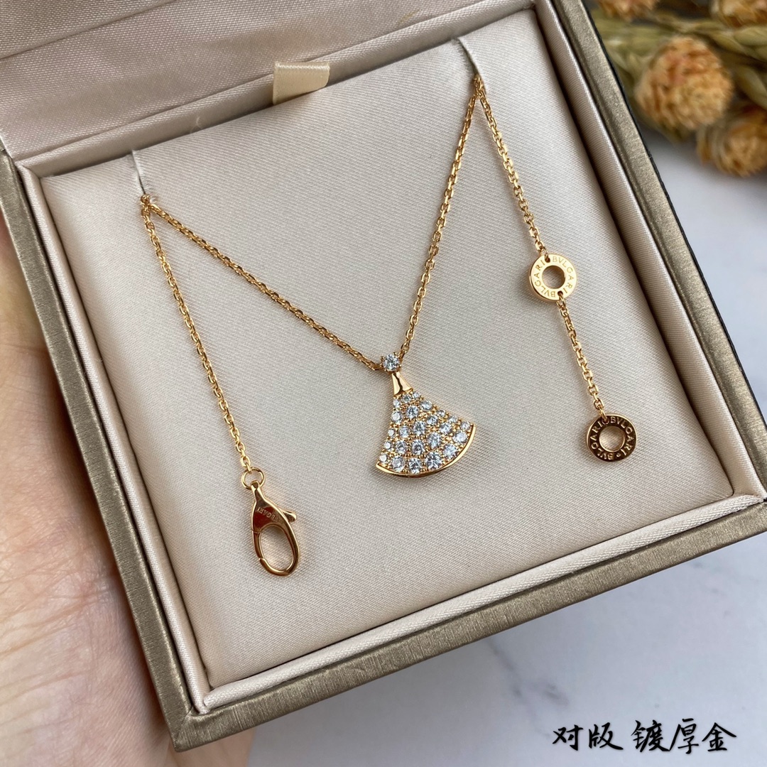 Bvlgari Necklace Platinum Rose Gold L