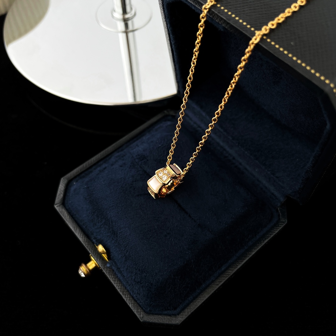 Bvlgari Necklace
