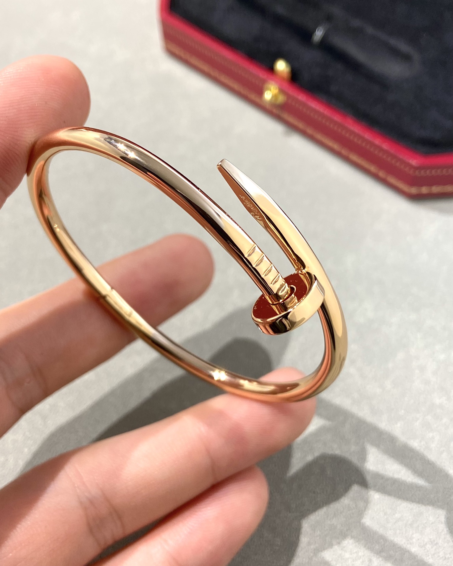 Cartier Bracelet Gold S-l-18
