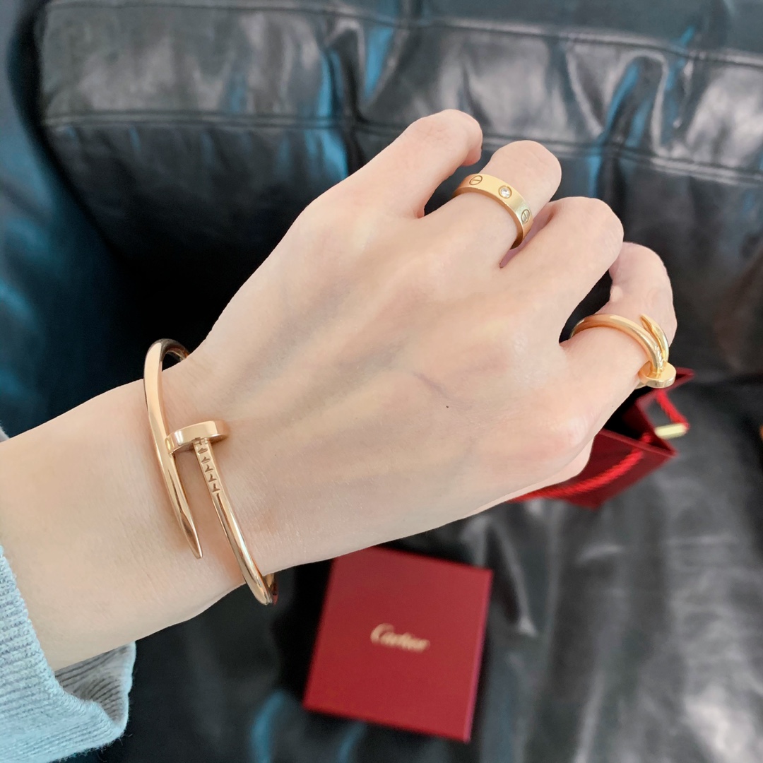 Cartier Bracelet Gold S-l-18