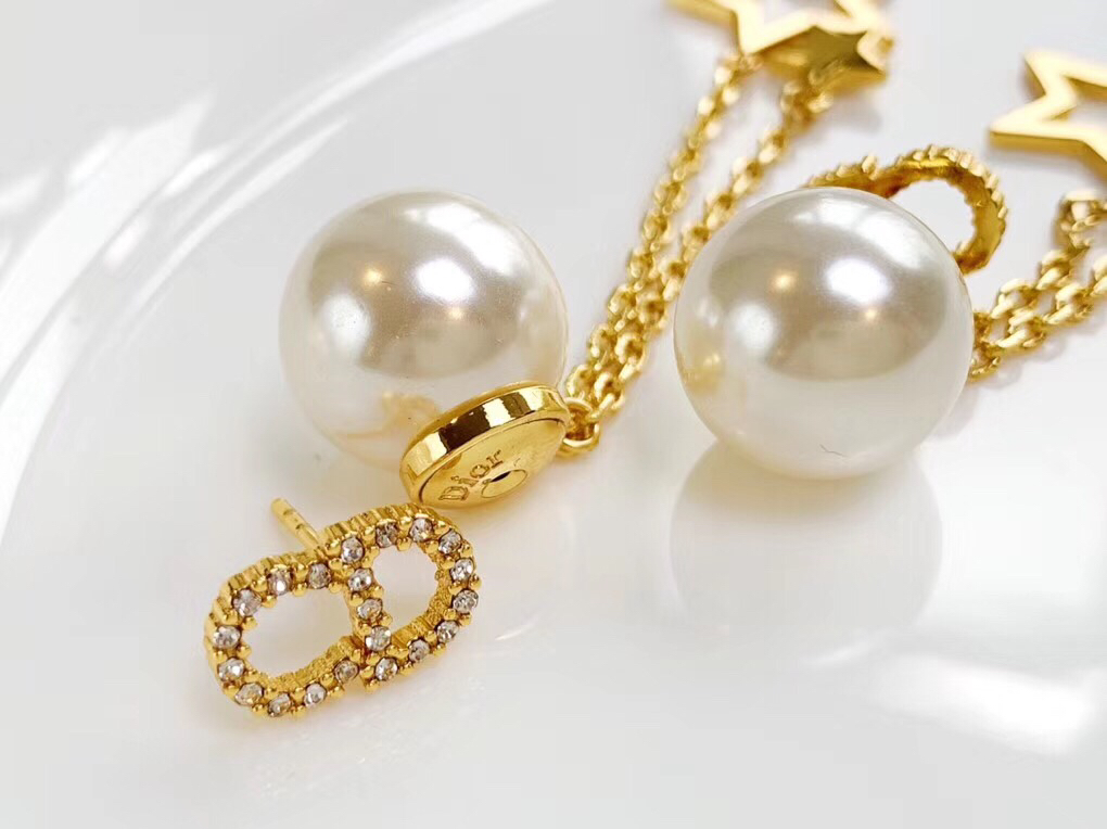 Dior Earrings Pearl