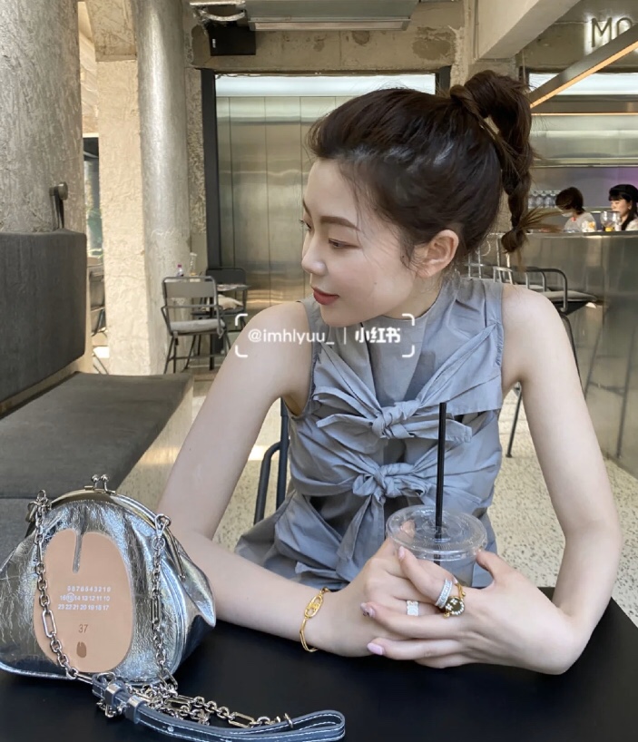 Celine Basic Jewelry Gold L