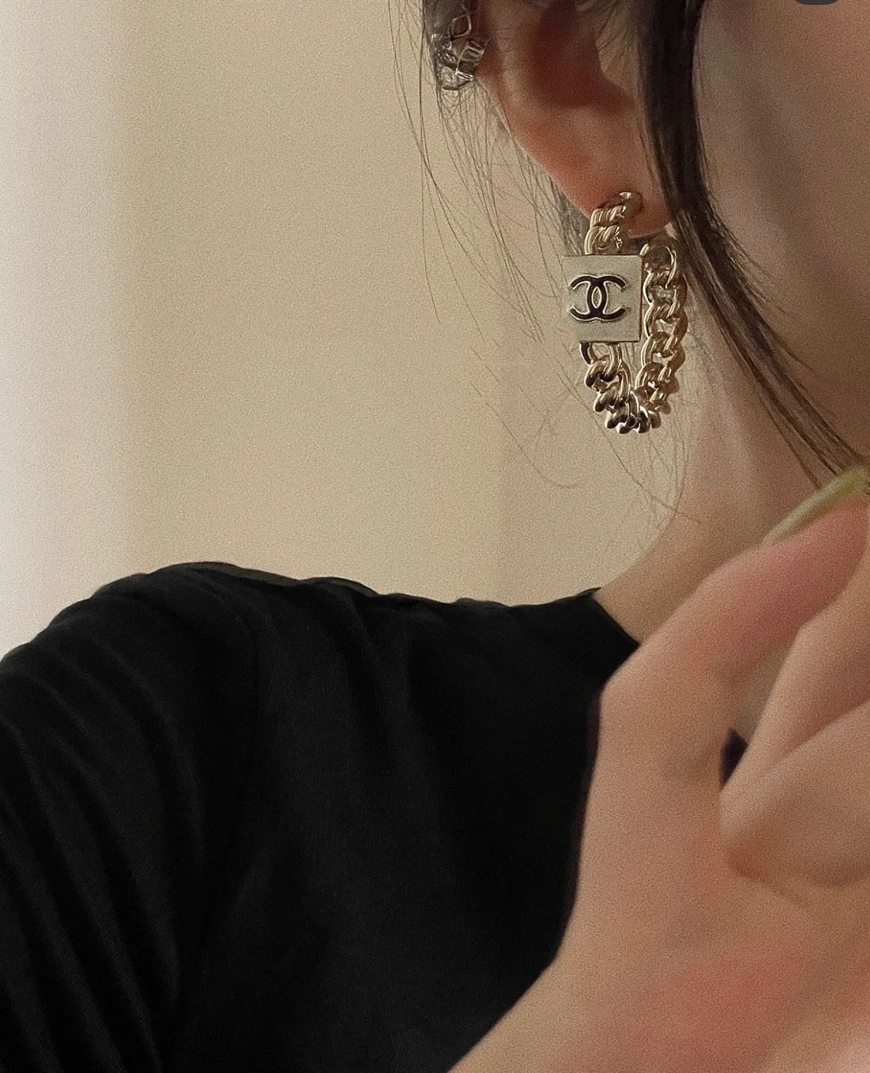 Chanel Earrings Inlaid L