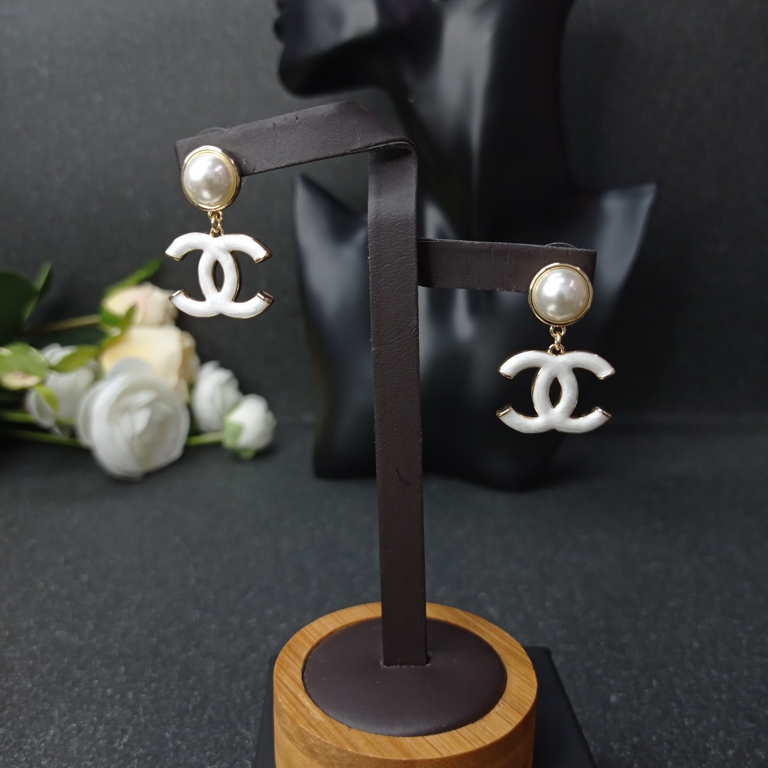 Chanel Earrings White L