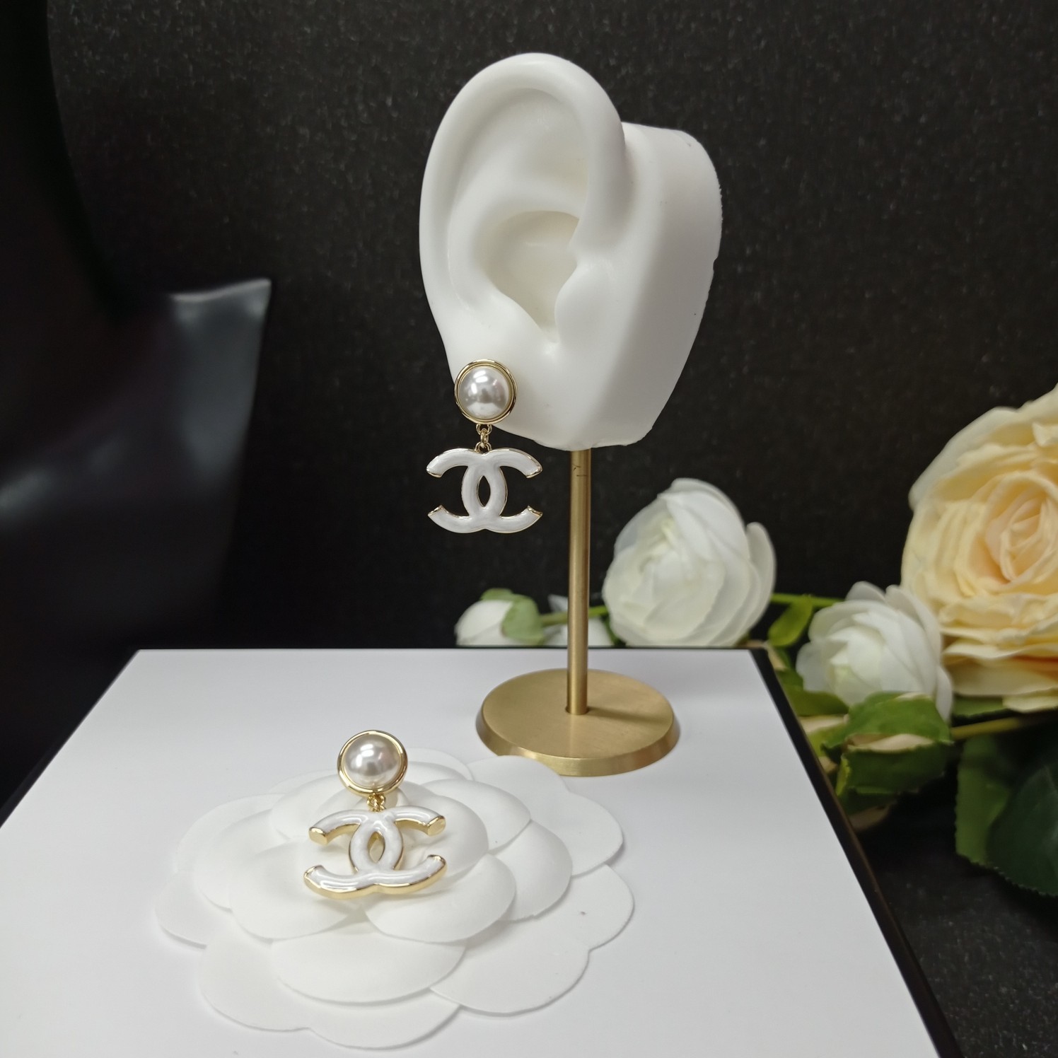 Chanel Earrings White L