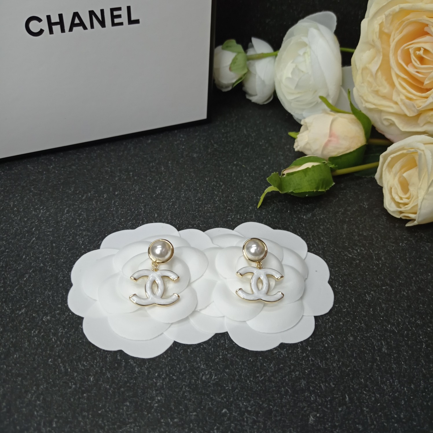 Chanel Earrings White L