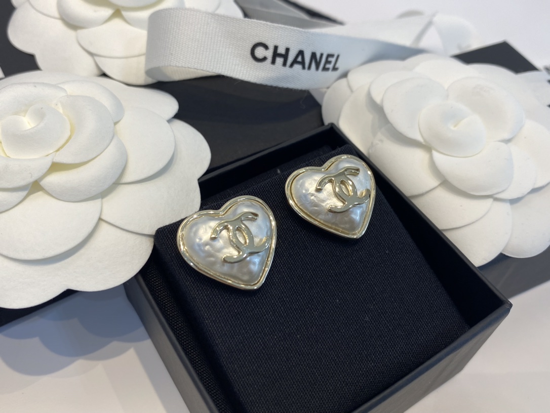 Chanel Earrings S-l