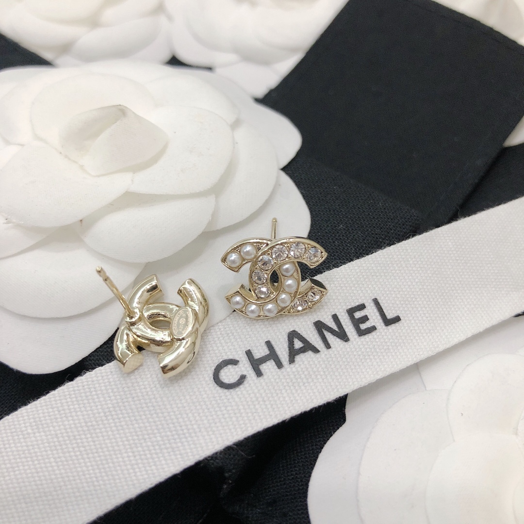 Chanel Earrings M-l
