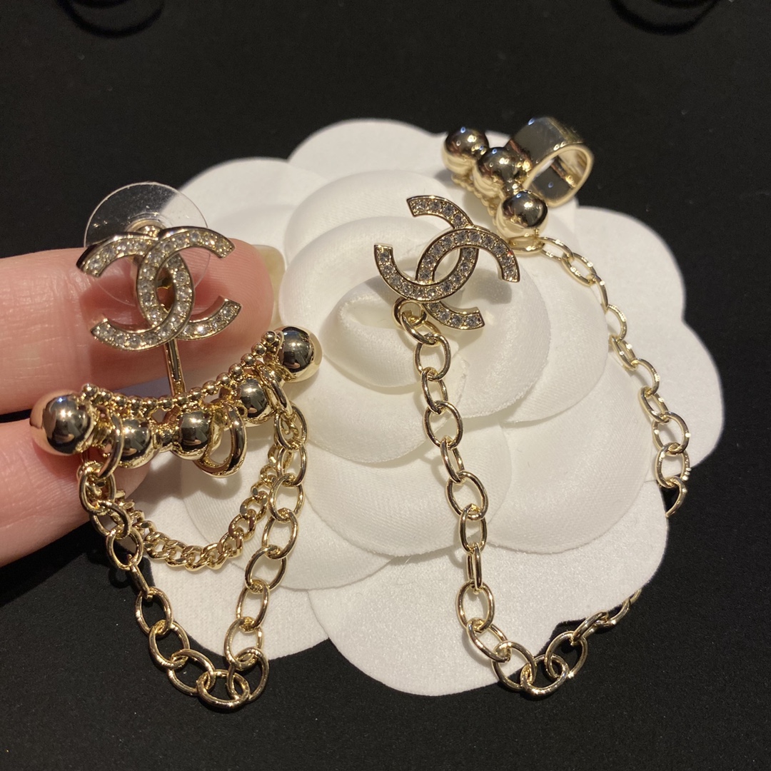 Chanel Earrings L