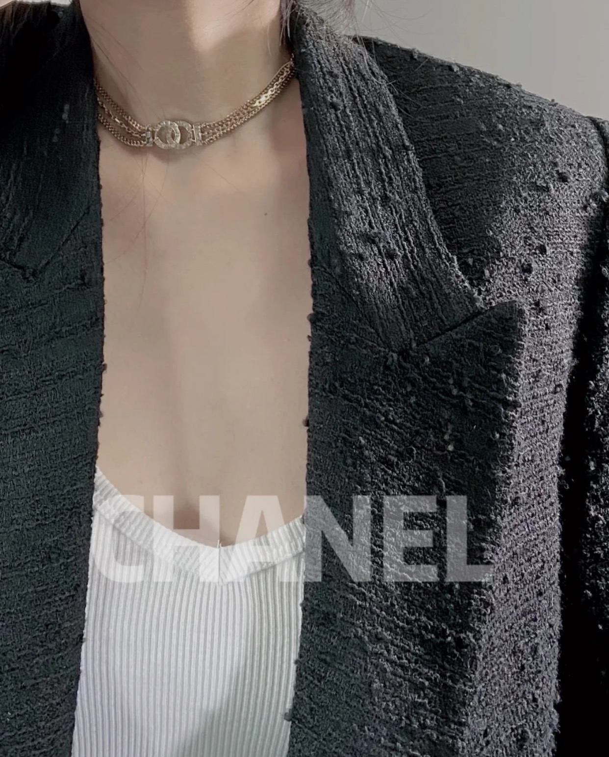 Chanel Necklace Inlaid L
