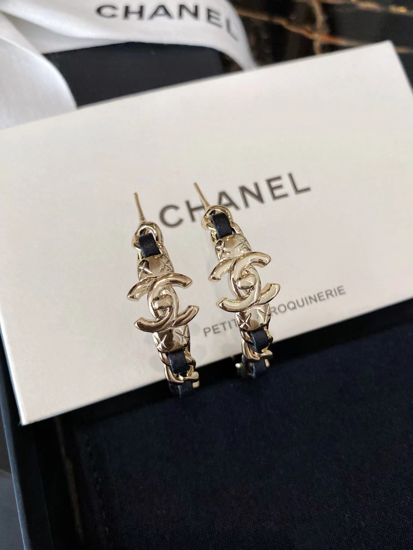 Chanel Earrings Black L