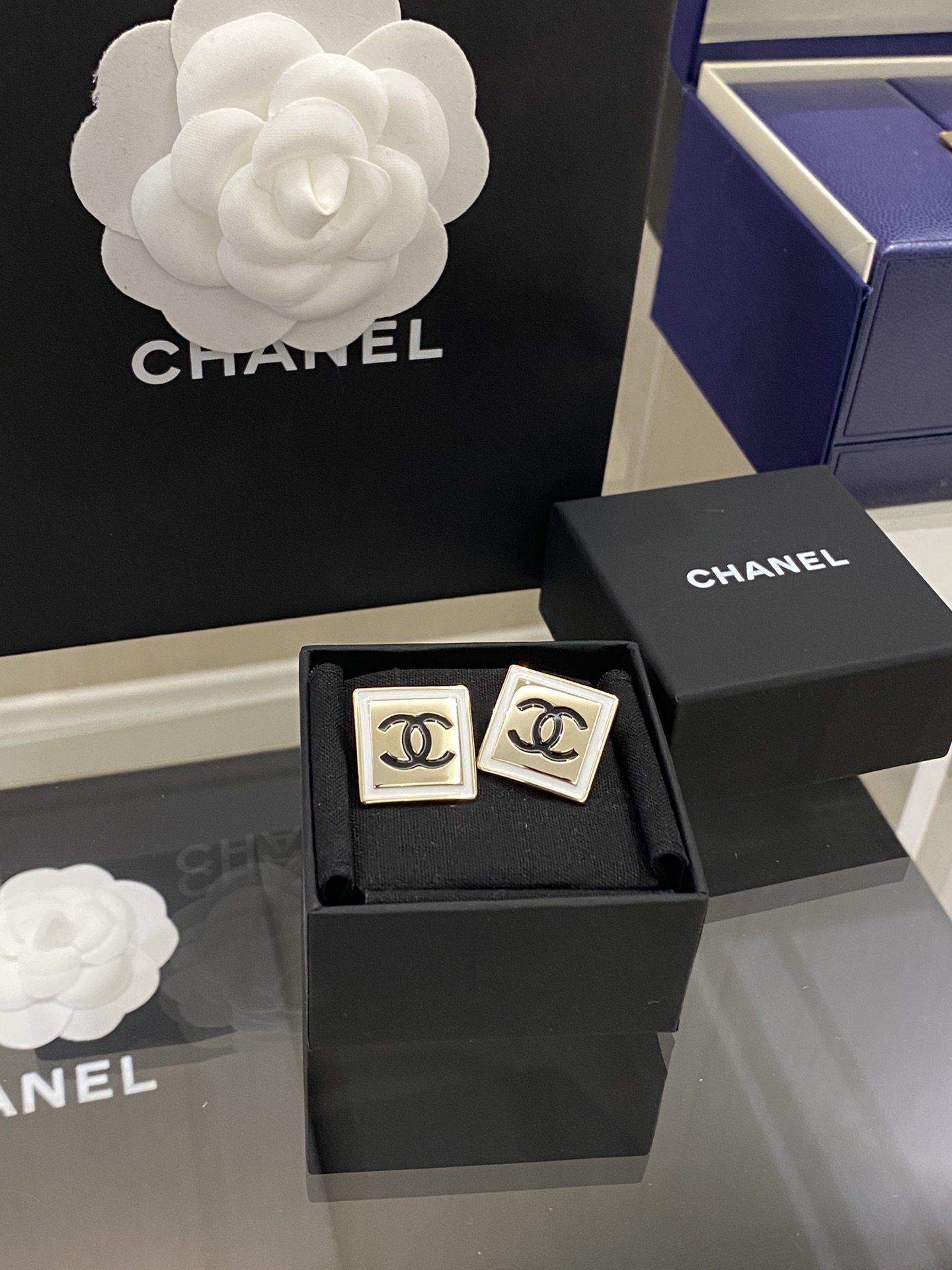 Chanel Earrings Black L