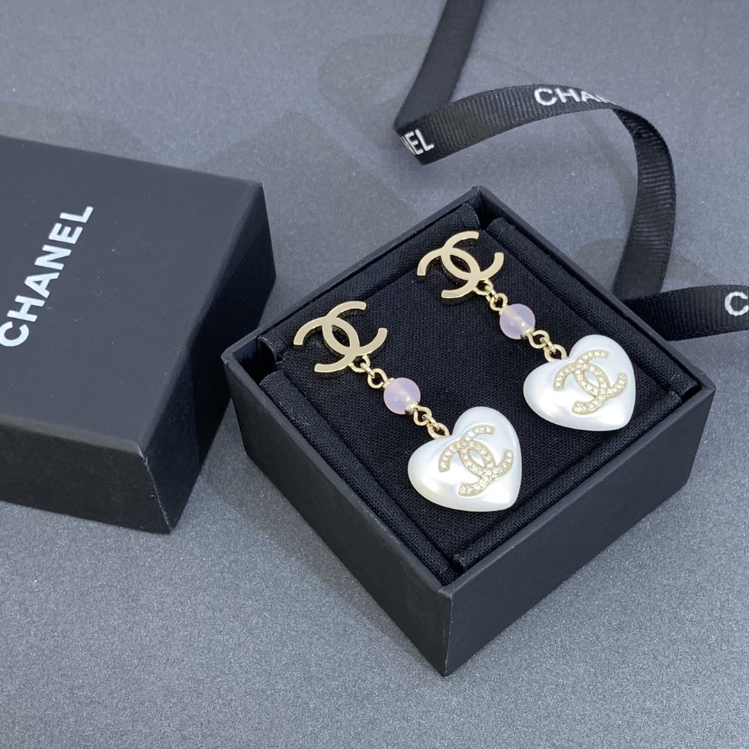 Chanel Earrings Pearl White Inlaid L
