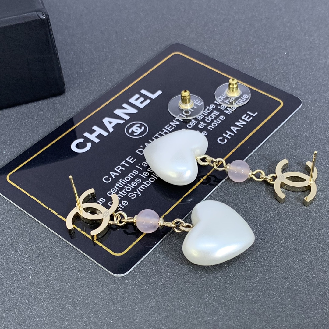 Chanel Earrings Pearl White Inlaid L
