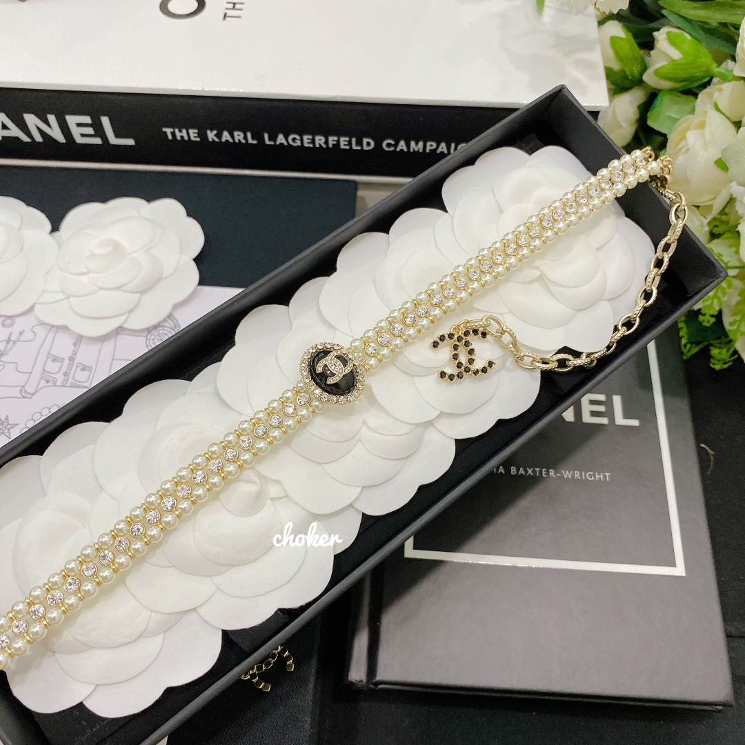 Chanel Necklace Pearl L