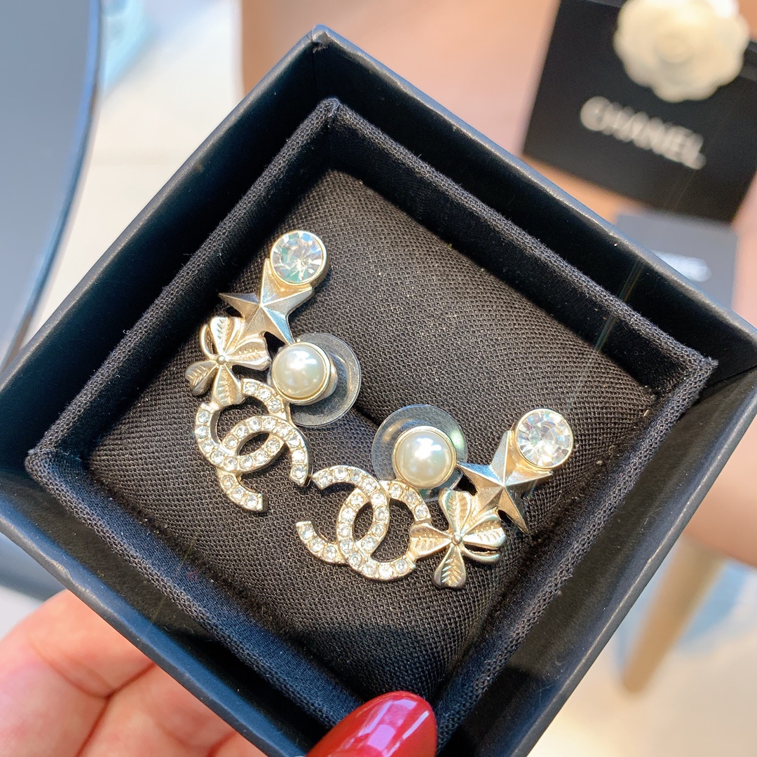 Chanel Basic Jewelry L