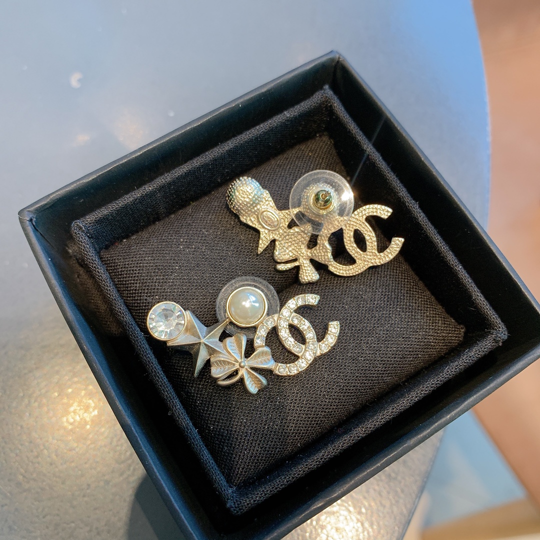 Chanel Basic Jewelry L