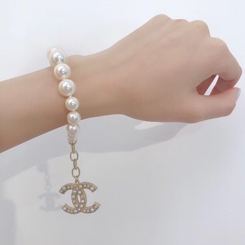 Chanel Bracelet Pearl L