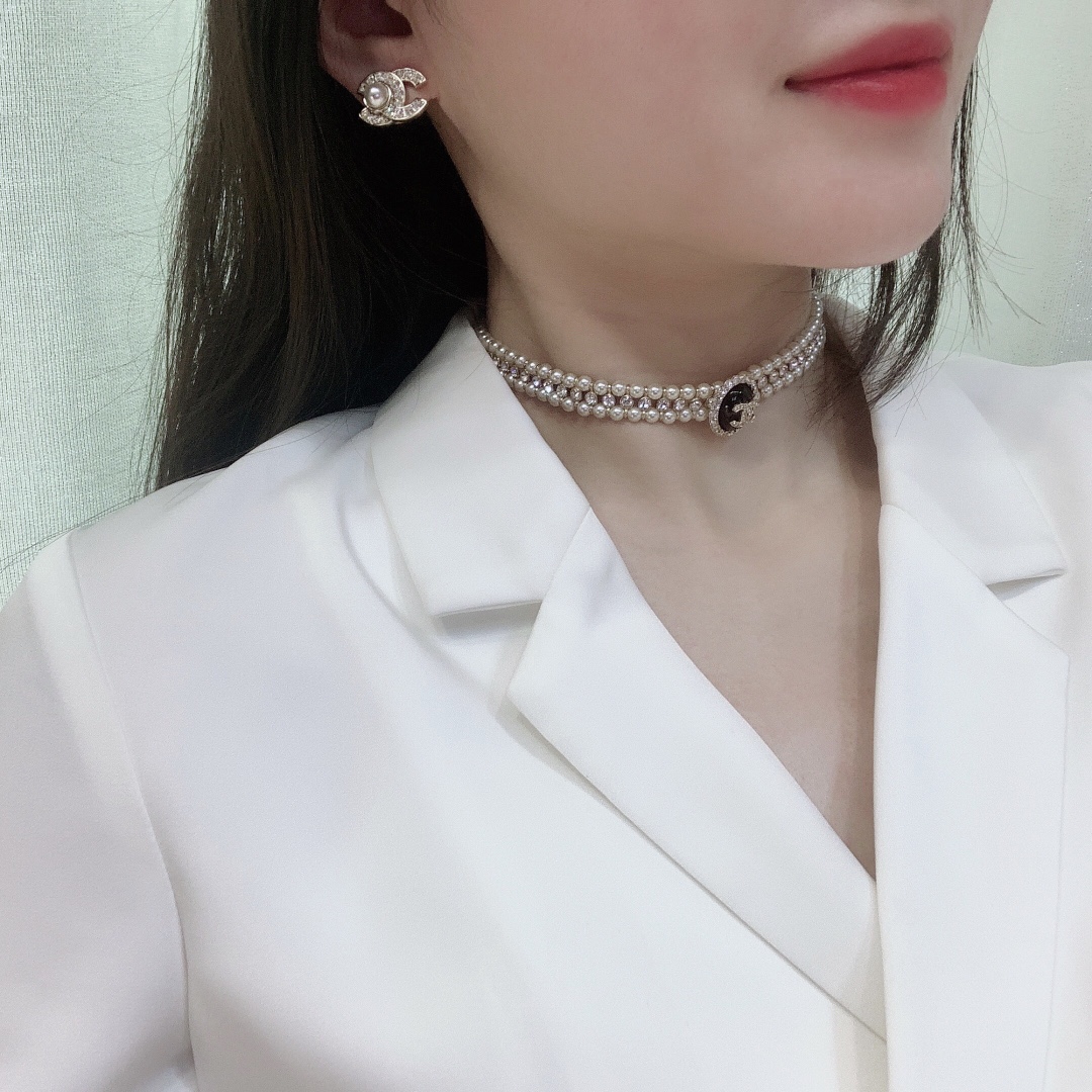 Chanel Earrings Pearl L