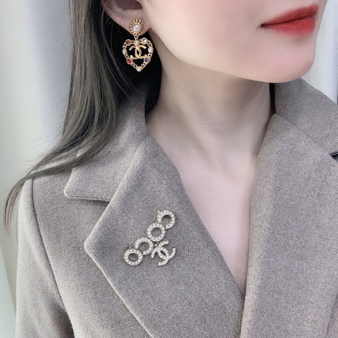 Chanel Earrings Inlaid L