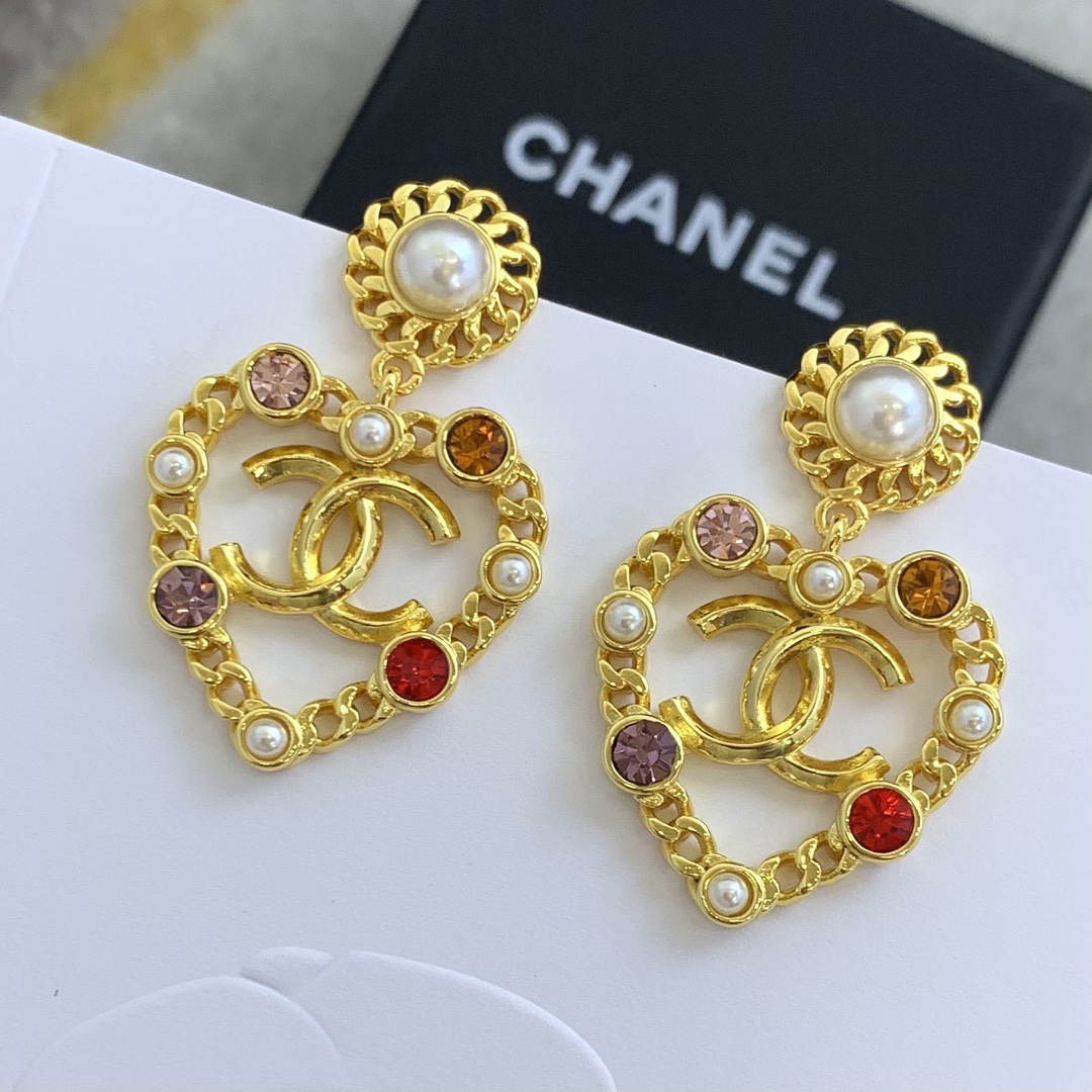 Chanel Earrings Inlaid L